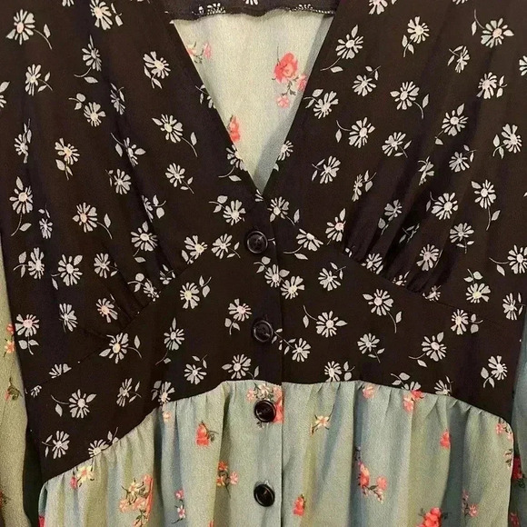 ASOS Tall Floral Romper - Picture 2 of 4